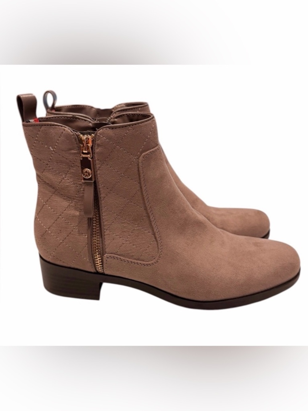 Tommy Hilfiger Women's Patron 2 Quilted Suede Ankle Bootie US 8.5 Tan